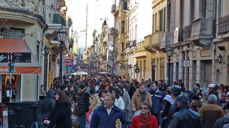 Calle Defensa, barrio de San Telmo, Ciudad de Buenos